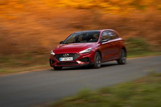 Nejprodávanější je Hyundai, Octavia až čtrnáctá. Soukromníci převrací prodeje naruby